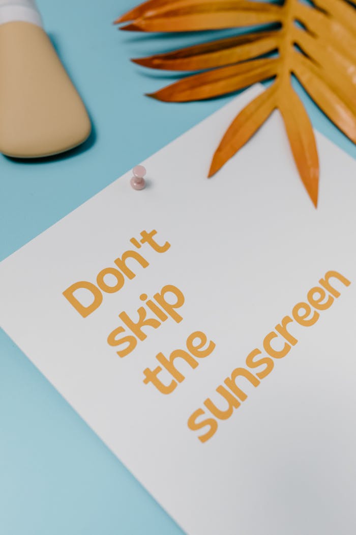 story-02 Inspiring reminder to use sunscreen with tropical elements, promoting skin care.